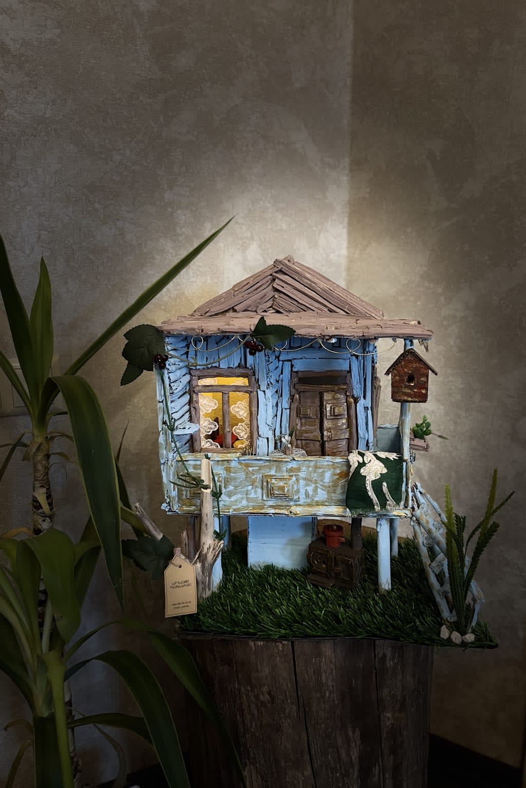 ხის ოდა სახლი 