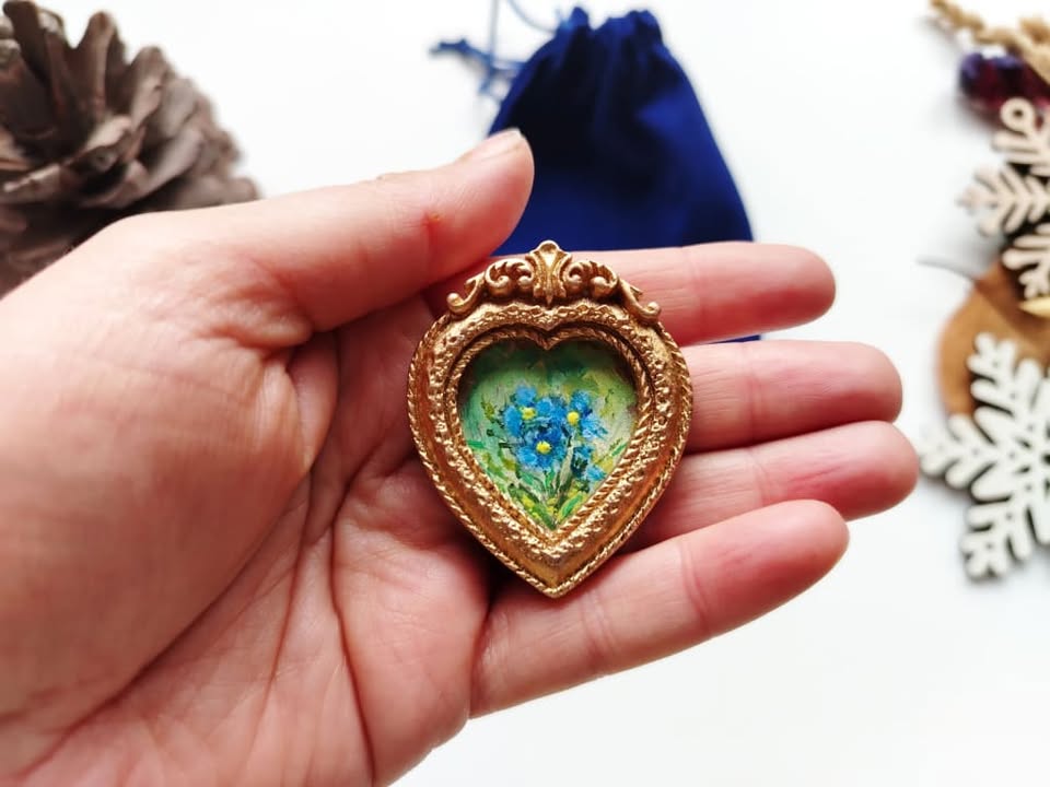 მინიატურა "ცისფერი ყვავილები"