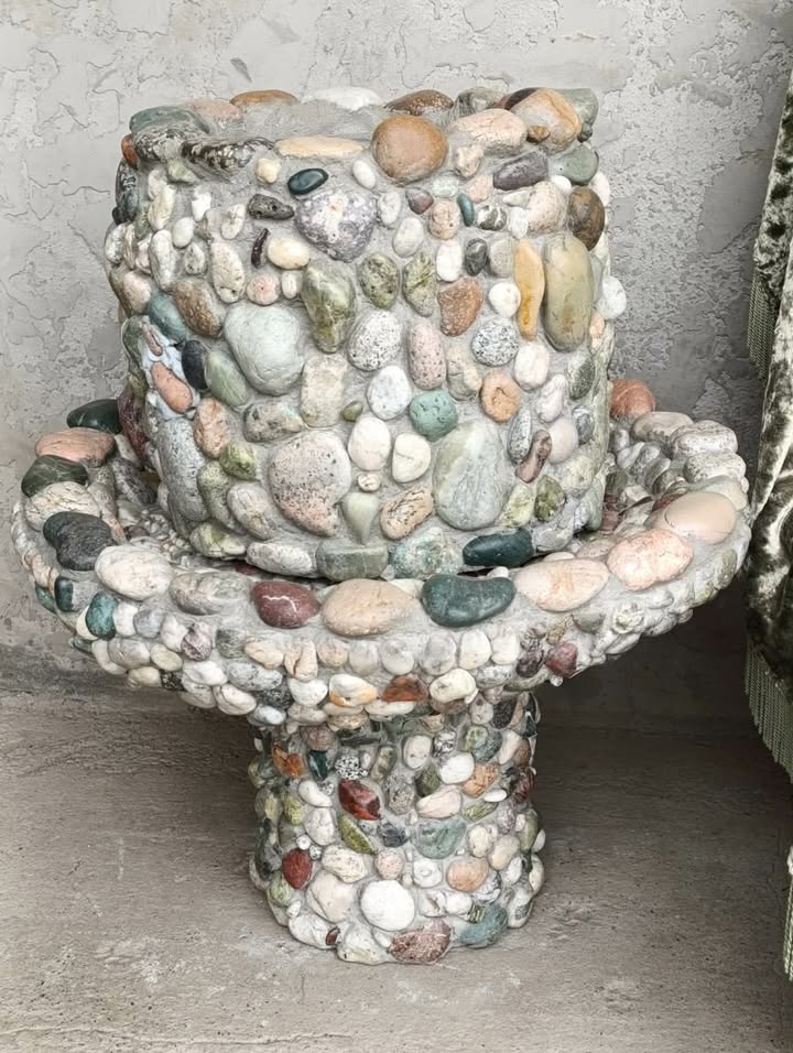 ხელნაკეთი ქოთანი